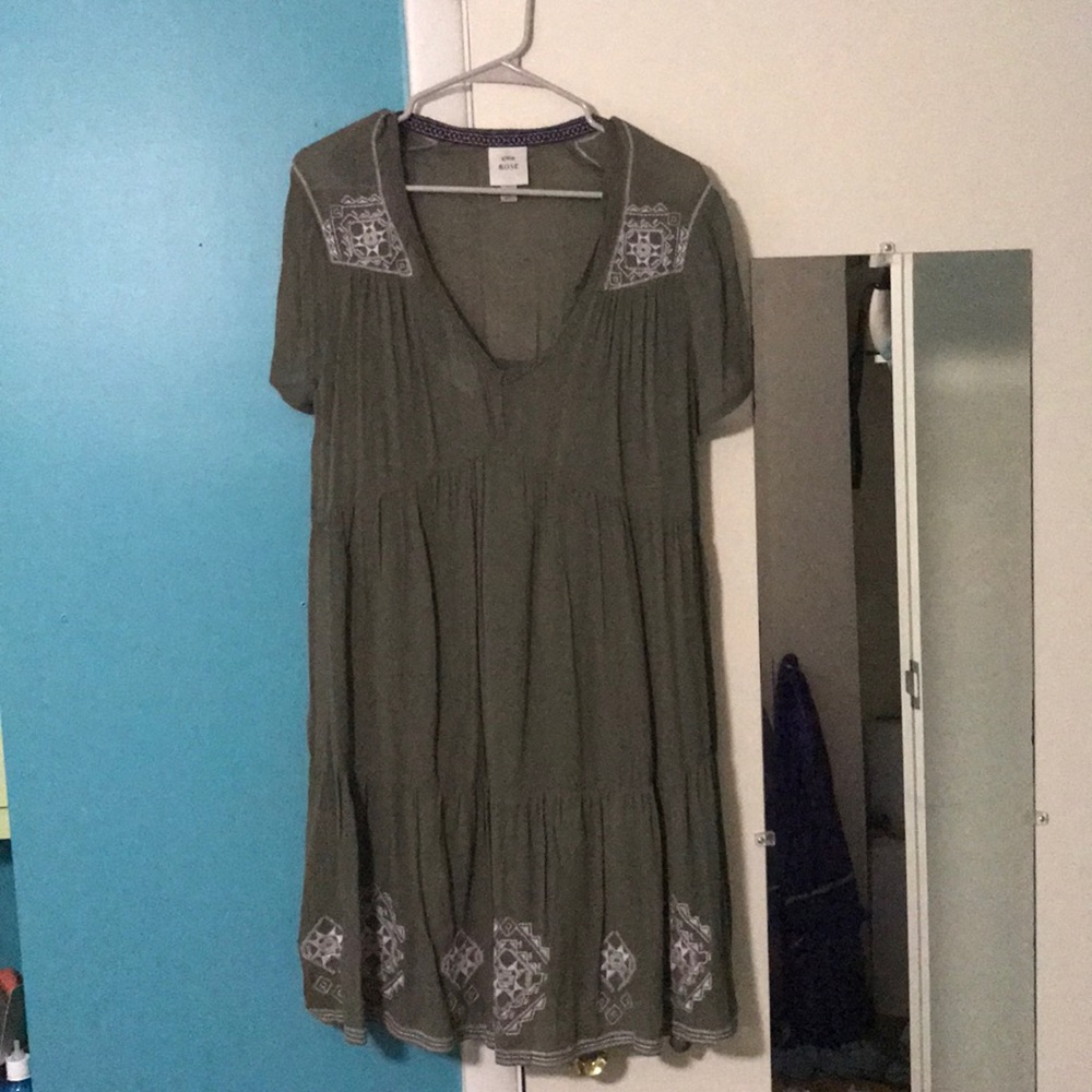 Knox Rose Dress NWT Size Large Olive Dress